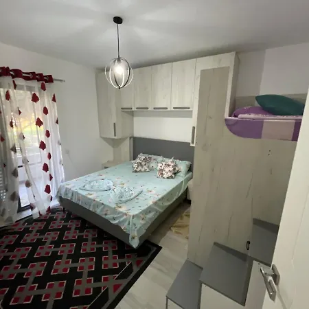 Ani Apartament Golem